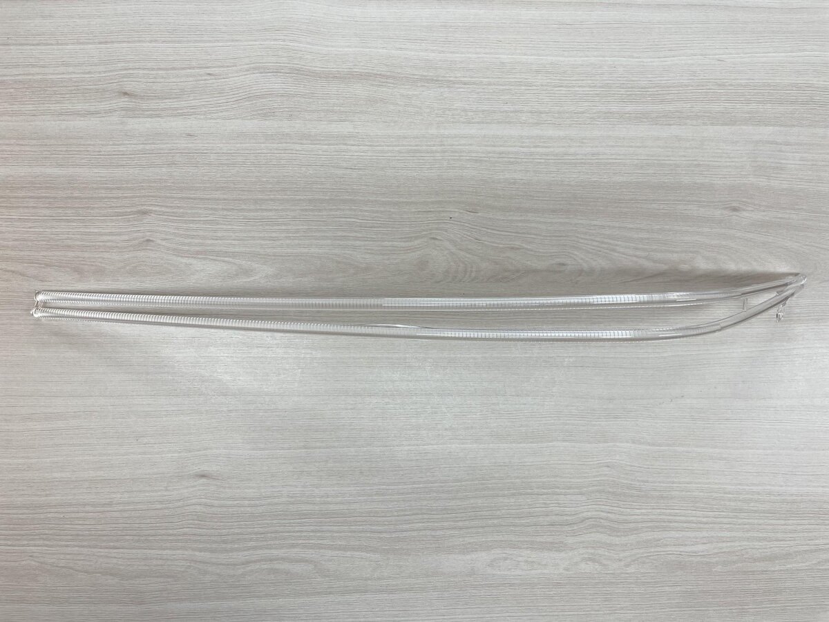 เส้นนำแสง Volvo S90 (16-22)