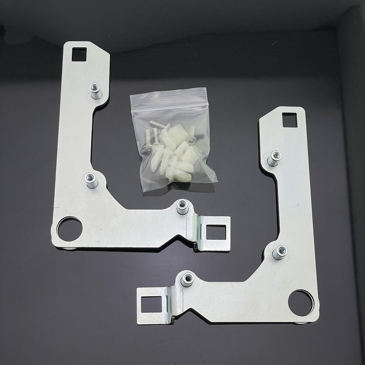 Bracket ขาจับโปรเจคเตอร์ Mitsubishi Pajero ไฟต่ำ (07-20)